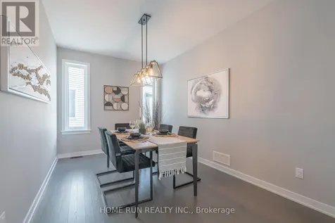 271 Ketchikan Crescent Ottawa ON K2T 0S2