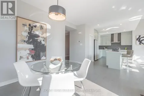 271 Ketchikan Crescent Ottawa ON K2T 0S2