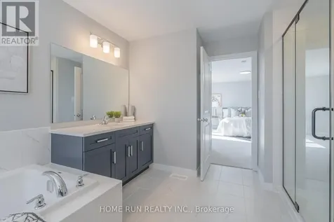 271 Ketchikan Crescent Ottawa ON K2T 0S2
