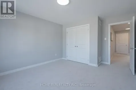 271 Ketchikan Crescent Ottawa ON K2T 0S2