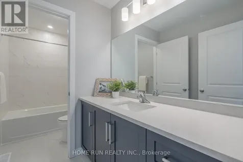 271 Ketchikan Crescent Ottawa ON K2T 0S2