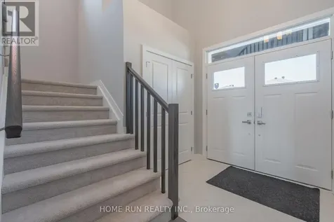 271 Ketchikan Crescent Ottawa ON K2T 0S2
