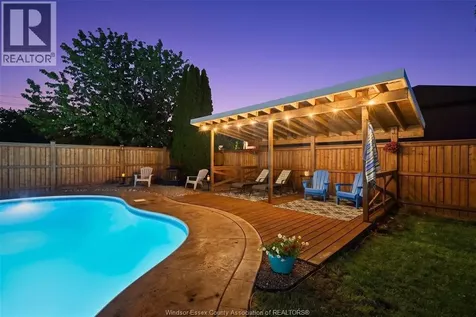 2287 Northway Avenue Windsor ON N9B 3Y3