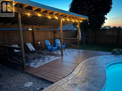 2287 Northway Avenue Windsor ON N9B 3Y3
