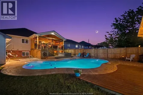 2287 Northway Avenue Windsor ON N9B 3Y3