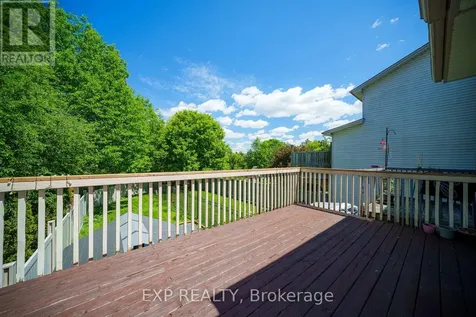 87 Banchory Crescent Ottawa ON K2K 2V2