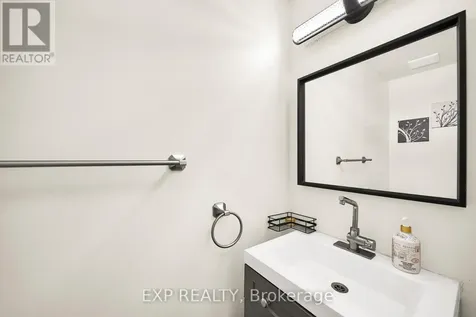 87 Banchory Crescent Ottawa ON K2K 2V2