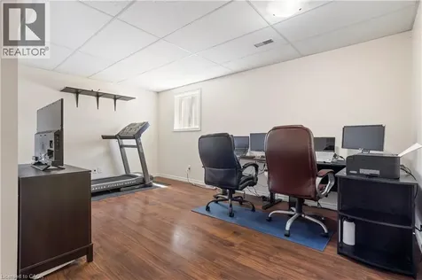 229 Parkvale Drive Kitchener ON N2R 1Y8