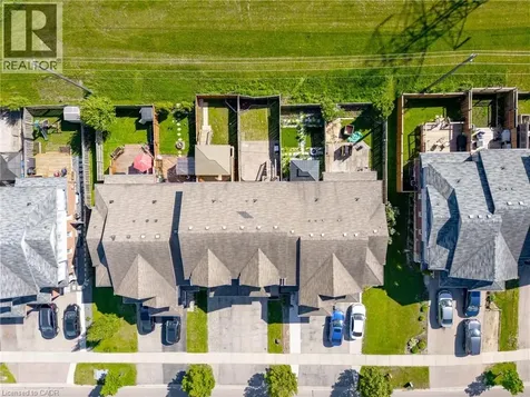 229 Parkvale Drive Kitchener ON N2R 1Y8