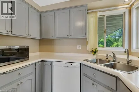 458 Beechwood Place Waterloo ON N2T 1Y9