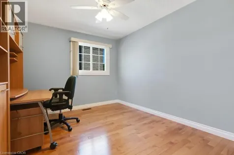 458 Beechwood Place Waterloo ON N2T 1Y9