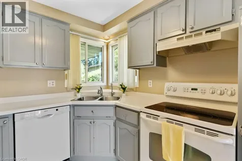 458 Beechwood Place Waterloo ON N2T 1Y9