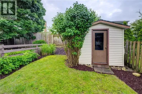 19 Hillbrook Crescent Kitchener ON N2N 1J4