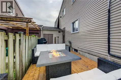 19 Hillbrook Crescent Kitchener ON N2N 1J4