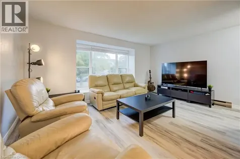 19 Hillbrook Crescent Kitchener ON N2N 1J4