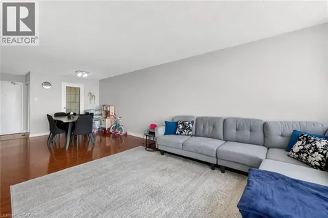 25 Trailwood Drive Mississauga ON L4Z 3K9