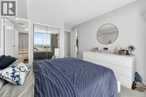 25 Trailwood Drive Mississauga ON L4Z 3K9