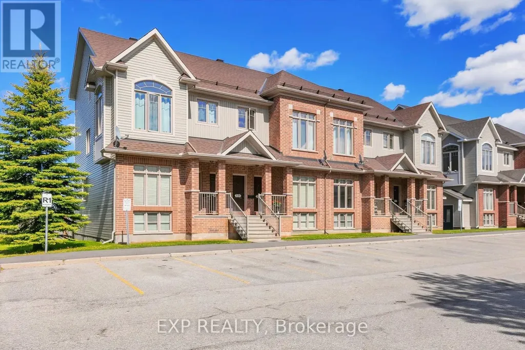 555 Reardon Private Ottawa ON K1V 2L1