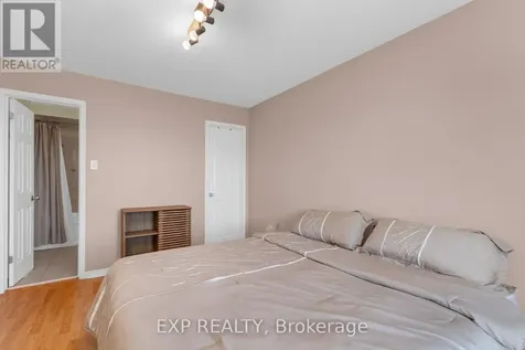 555 Reardon Private Ottawa ON K1V 2L1