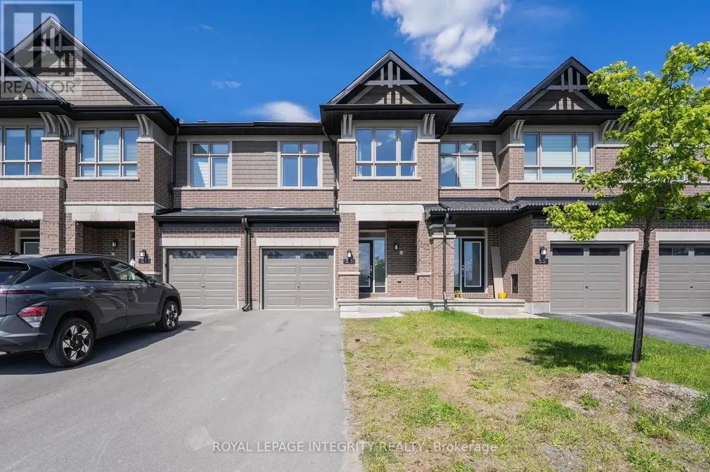 53 Maize Street Ottawa ON K2S 2T2
