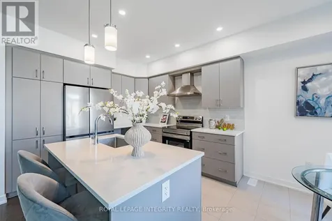 53 Maize Street Ottawa ON K2S 2T2