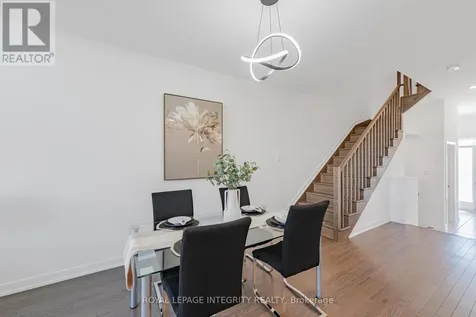 53 Maize Street Ottawa ON K2S 2T2