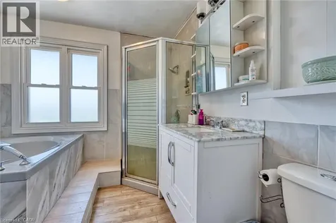 5 Mazza Avenue Dundas ON L9H 5E2