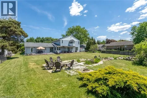 5 Mazza Avenue Dundas ON L9H 5E2