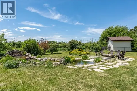 5 Mazza Avenue Dundas ON L9H 5E2
