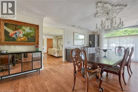 5 Mazza Avenue Dundas ON L9H 5E2