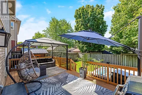 22 Atto Drive Guelph (victoria North) ON N1E 0E4