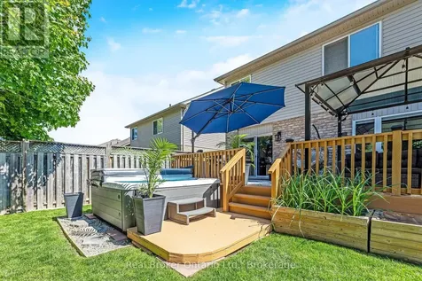 22 Atto Drive Guelph (victoria North) ON N1E 0E4