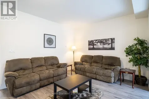 136 Ogston Crescent Whitby ON L1P 0H3