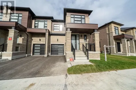 136 Ogston Crescent Whitby ON L1P 0H3