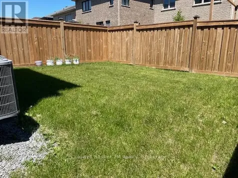136 Ogston Crescent Whitby ON L1P 0H3