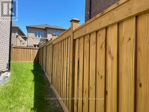 136 Ogston Crescent Whitby ON L1P 0H3