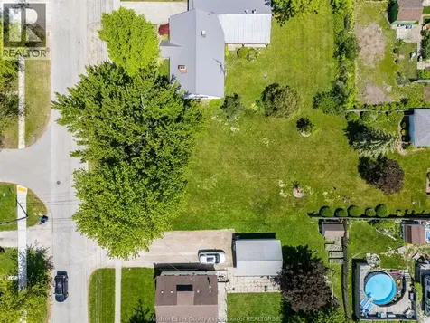 105 Baird Wheatley ON N0P 2P0