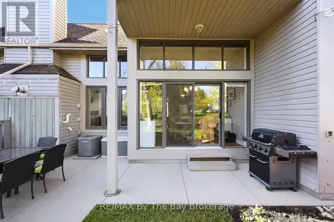 43 Trafalgar Road Collingwood ON L9Y 5G4