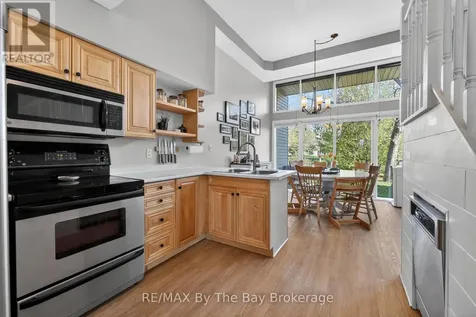 43 Trafalgar Road Collingwood ON L9Y 5G4