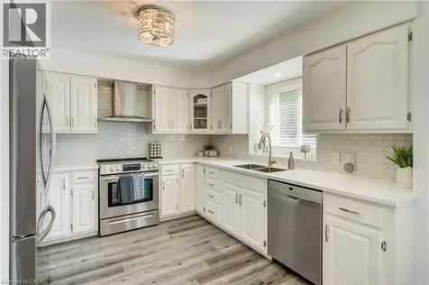 102 Allen Street Tillsonburg ON N4G 5K1