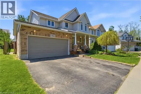 784 Butternut Avenue Waterloo ON N2V 2M3