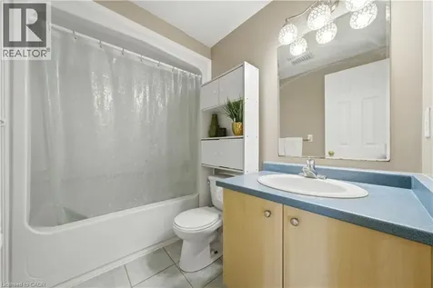 784 Butternut Avenue Waterloo ON N2V 2M3