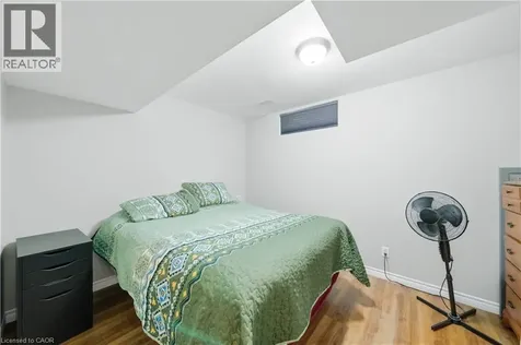 784 Butternut Avenue Waterloo ON N2V 2M3