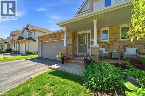 784 Butternut Avenue Waterloo ON N2V 2M3