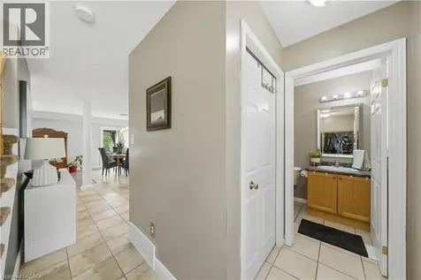 784 Butternut Avenue Waterloo ON N2V 2M3
