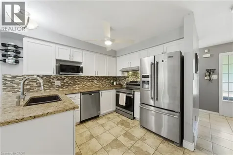 784 Butternut Avenue Waterloo ON N2V 2M3