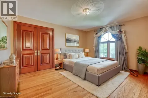 23 Susan Drive Hamilton ON L9C 7R1