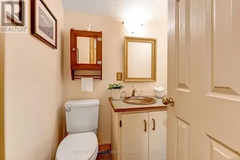 7A Lewis Street Perth ON K7H 1M6