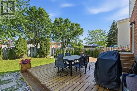 1067 Rocky Harbour Crescent Ottawa ON K1V 1V3