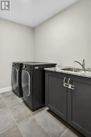 2120 Linkway Boulevard London South (south A) ON N6K 0K8